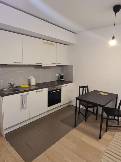Beau Studio Apartment Brussels Ngoại thất bức ảnh