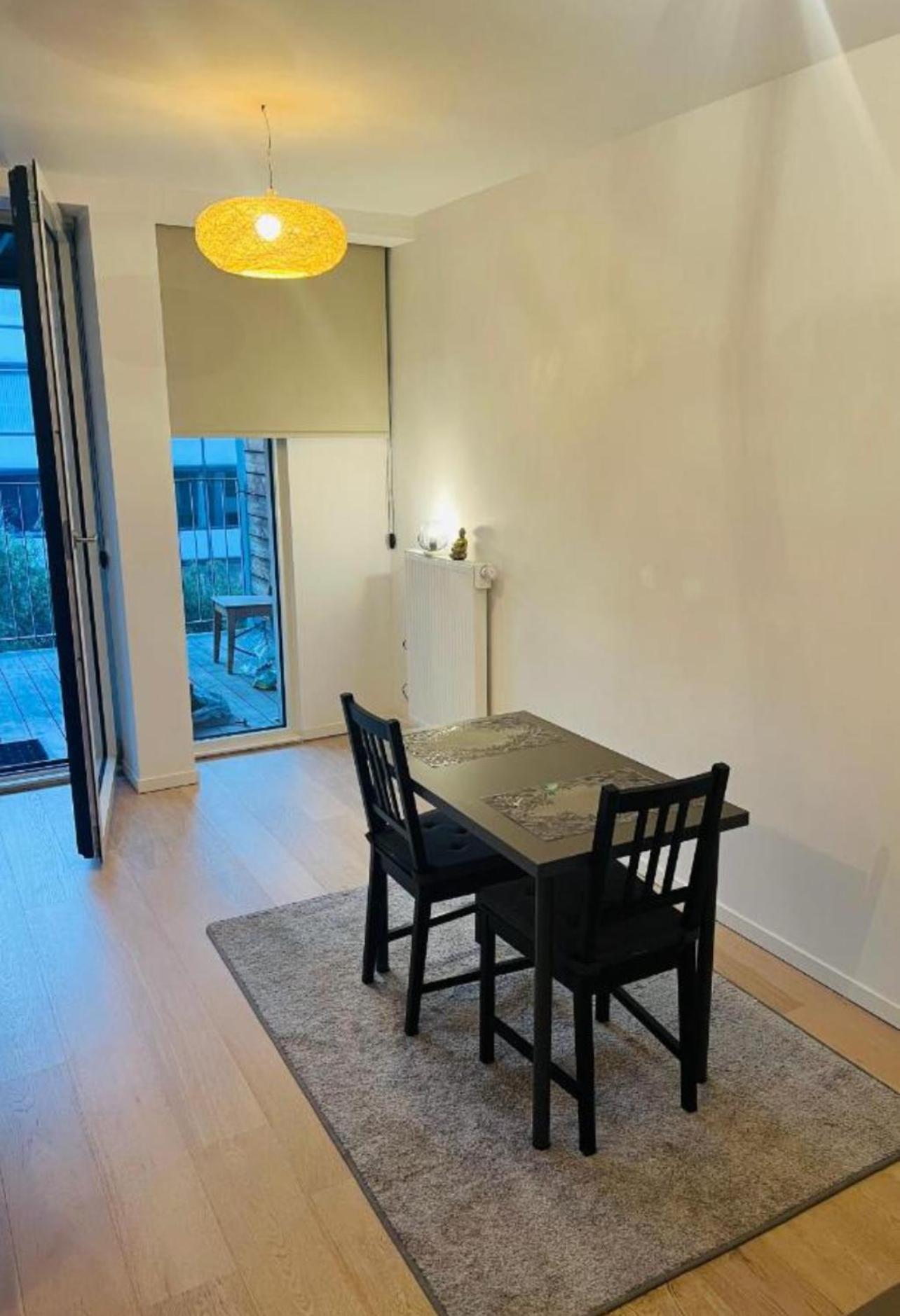 Beau Studio Apartment Brussels Ngoại thất bức ảnh